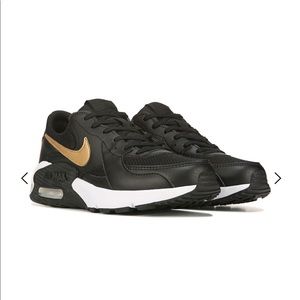 Nike Women’s Airmax Black & Gold
